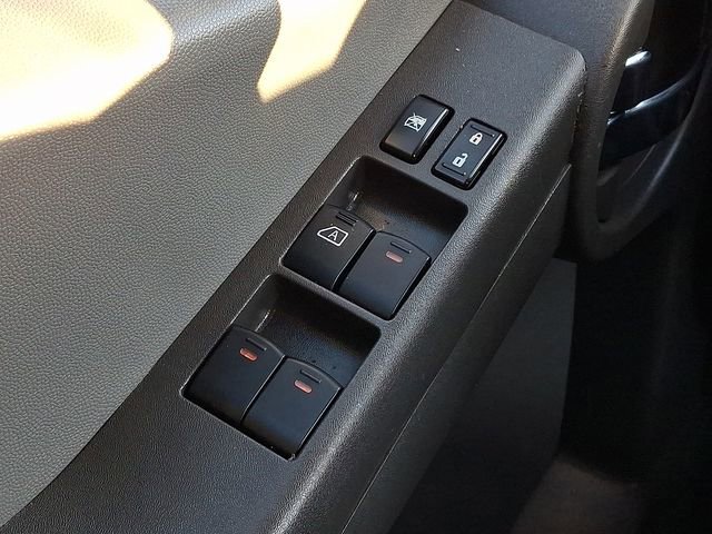 Used 2014 Nissan Xterra X image 23