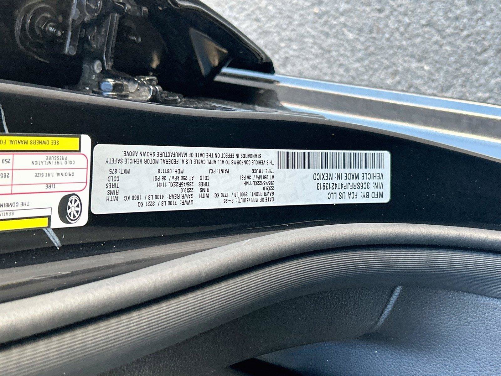 New 2026 RAM 1500 Laramie AWD/4WD image 41
