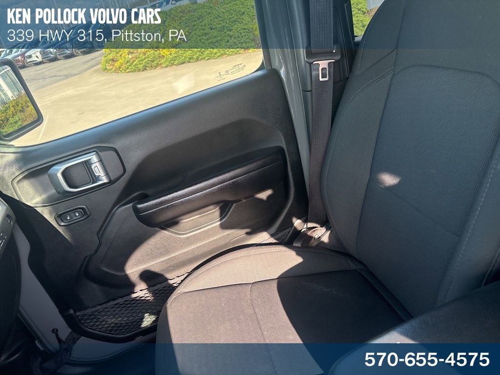 Used 2021 Jeep Wrangler Unlimited Sport image 25
