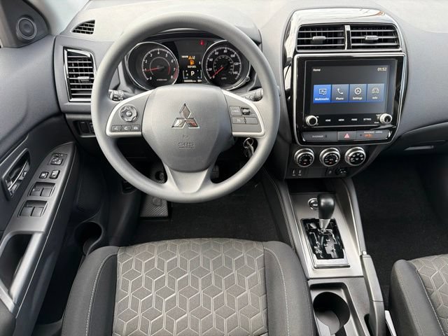 New 2027 Mitsubishi Outlander Sport ES AWD/4WD image 18