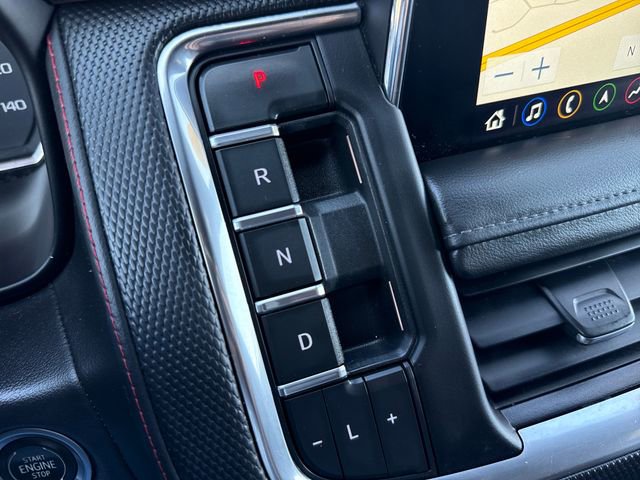 Used 2021 Chevrolet Suburban Z71 w/ Rear Media and Nav Package AWD/4WD image 32