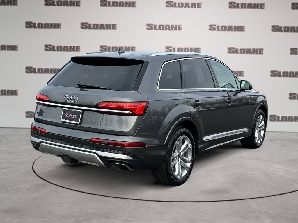Certified 2025 Audi Q7 2.0T Premium Plus image 5