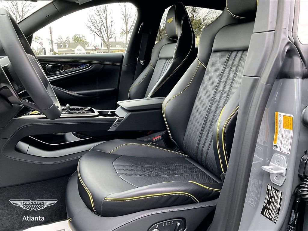 New 2026 Aston Martin DBX 707 image 9