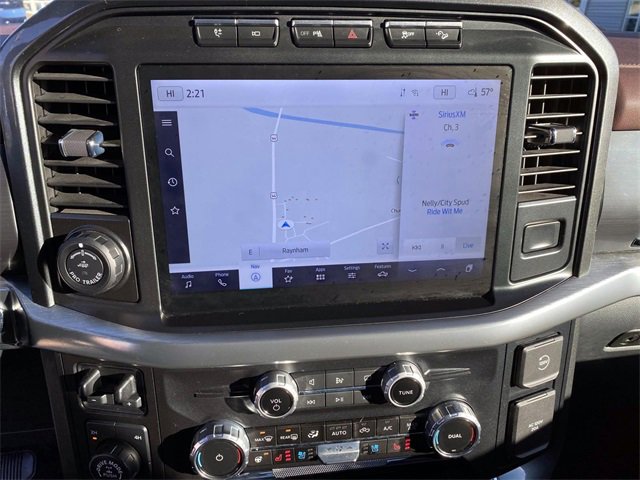 Used 2023 Ford F150 Lariat w/ Max Trailer Tow Package image 15