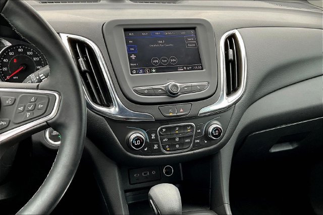 Used 2023 Chevrolet Equinox LT FWD image 9
