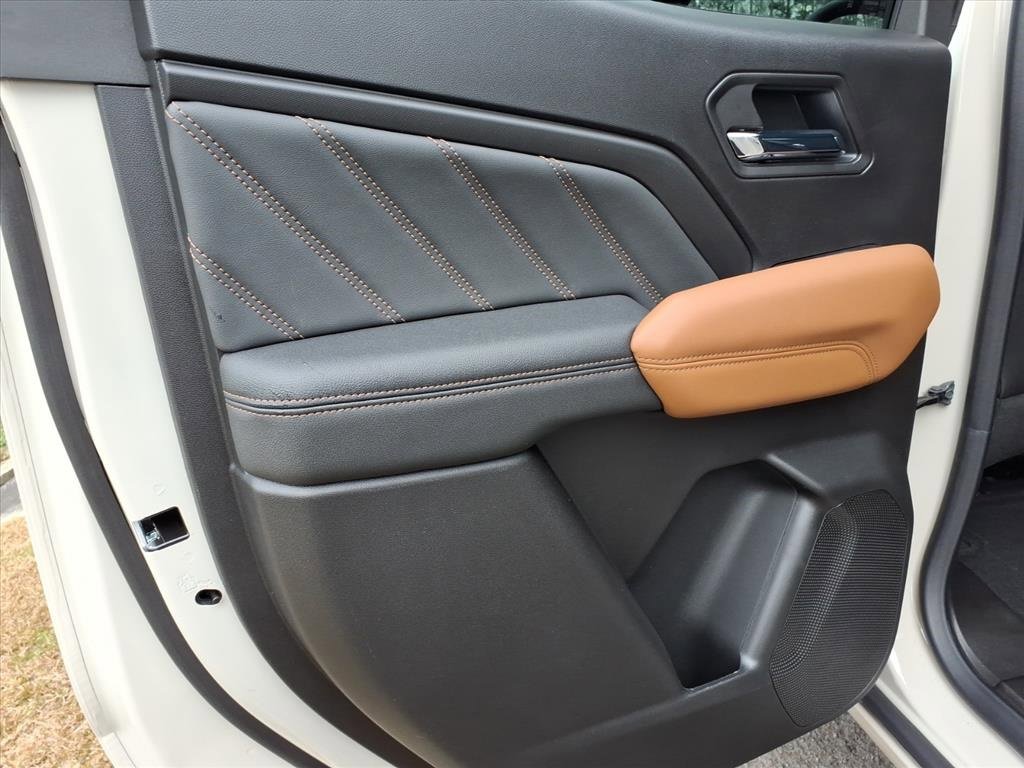 New 2026 GMC Canyon AT4 w/ Technology Plus Package image 16