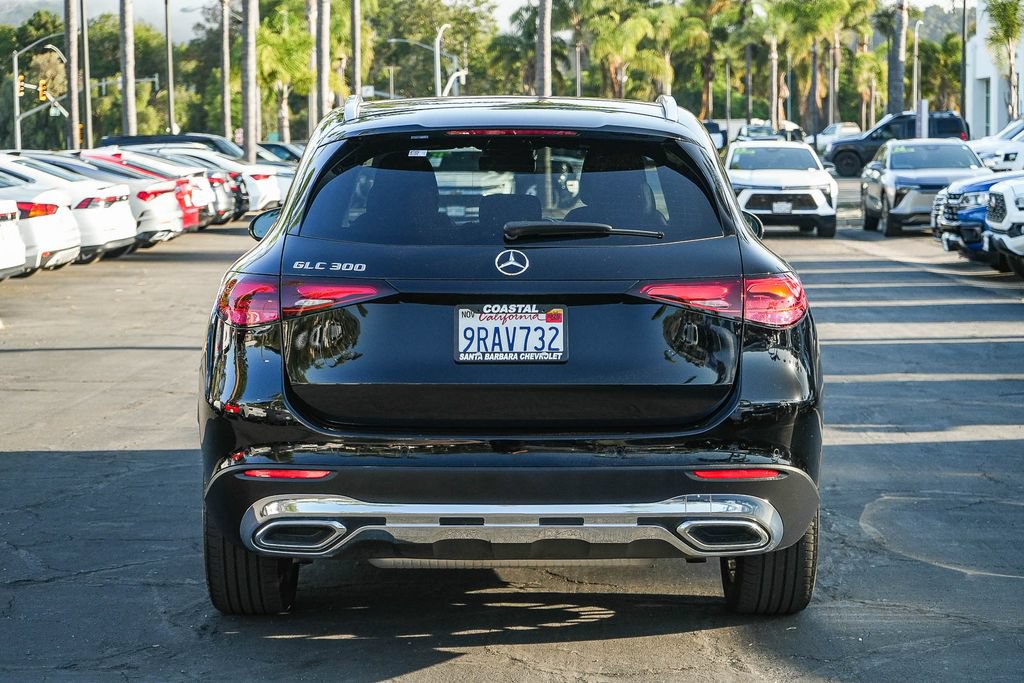 Used 2025 Mercedes-Benz GLC 300 image 5