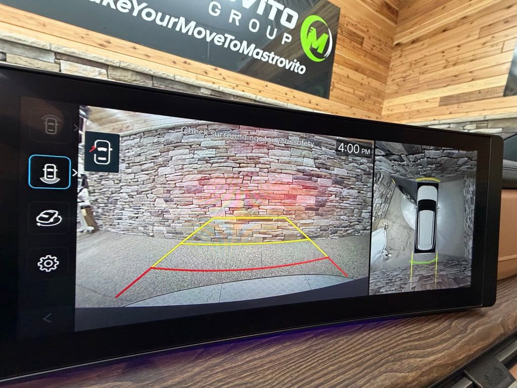 Certified 2025 Hyundai Santa Fe Limited image 22