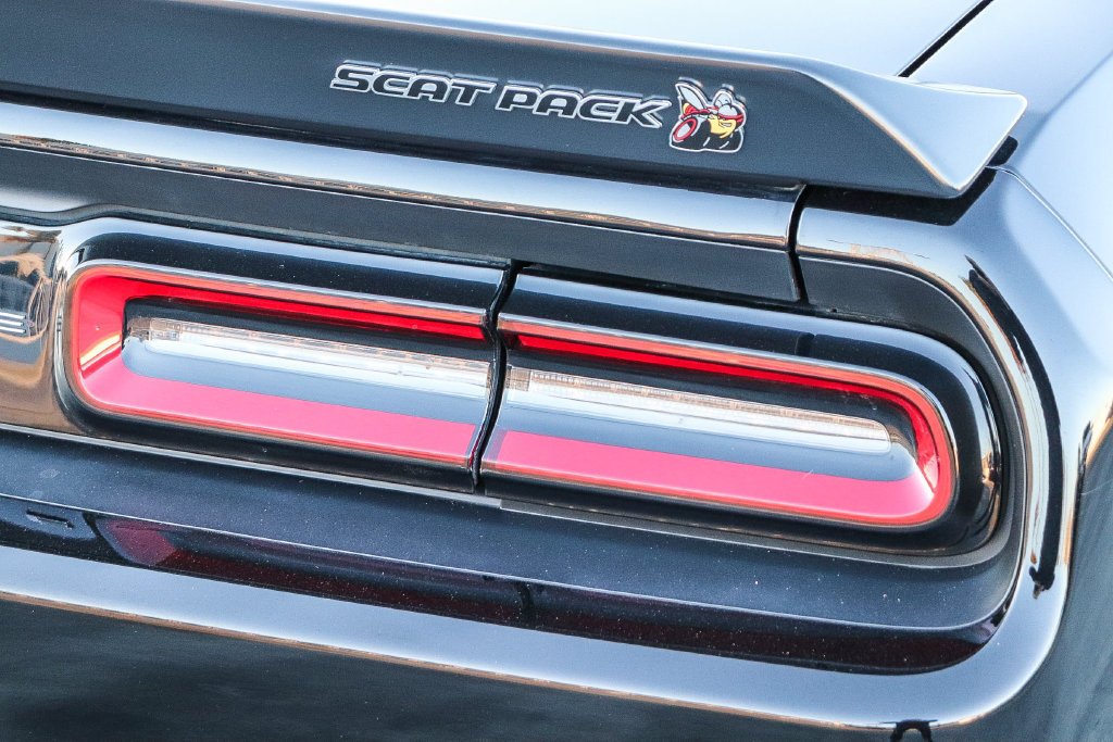 Used 2023 Dodge Challenger R/T Scat Pack RWD image 10