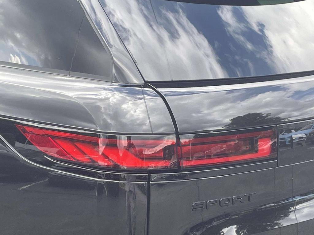 New 2026 Land Rover Range Rover Sport SE AWD/4WD image 10