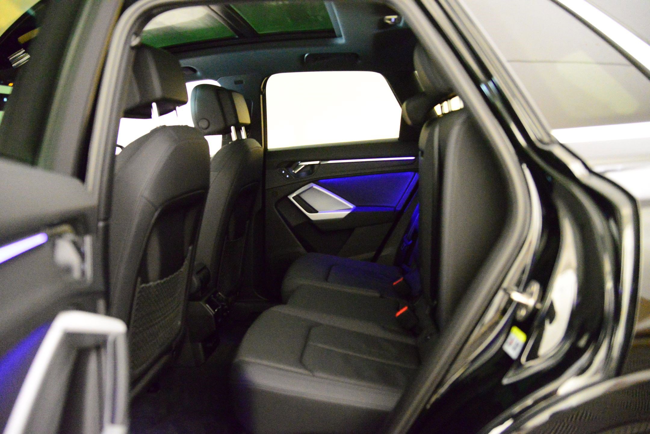 Certified 2025 Audi Q3 2.0T Premium Plus w/ Premium Plus Package image 11