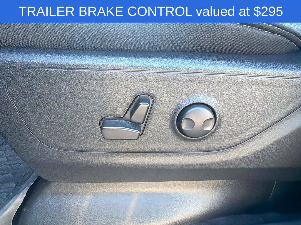 Used 2025 RAM 1500 Big Horn AWD/4WD image 7