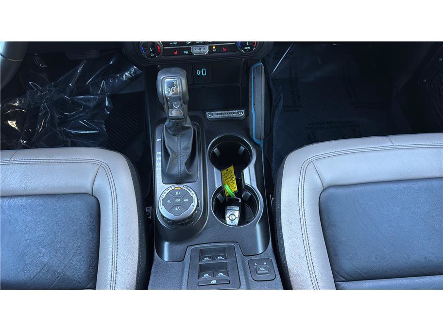 Used 2022 Ford Bronco Wildtrak AWD/4WD image 33