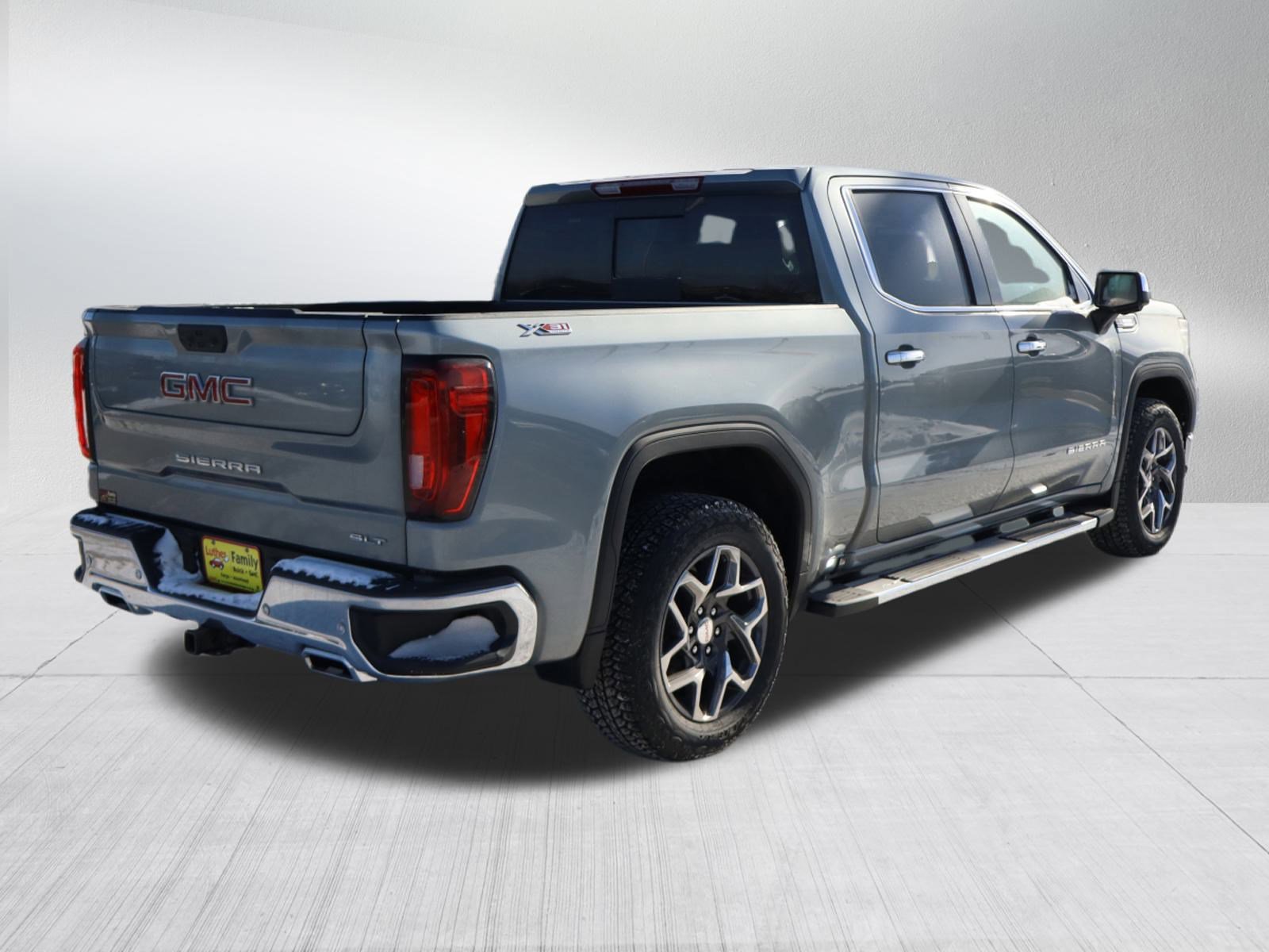 New 2026 GMC Sierra 1500 SLT w/ SLT Premium Plus Package image 7