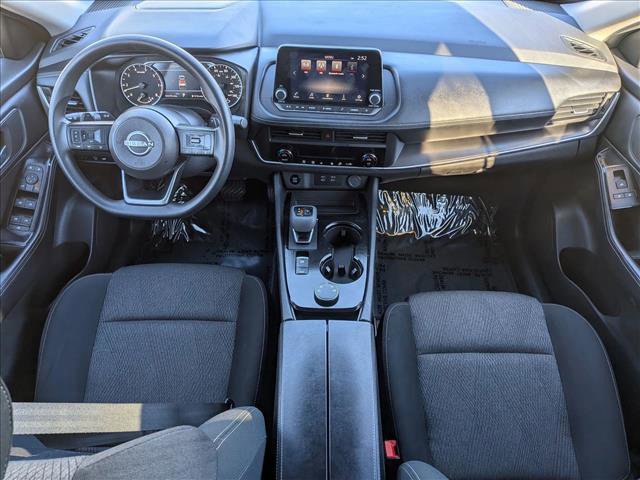 Used 2024 Nissan Rogue SV image 18