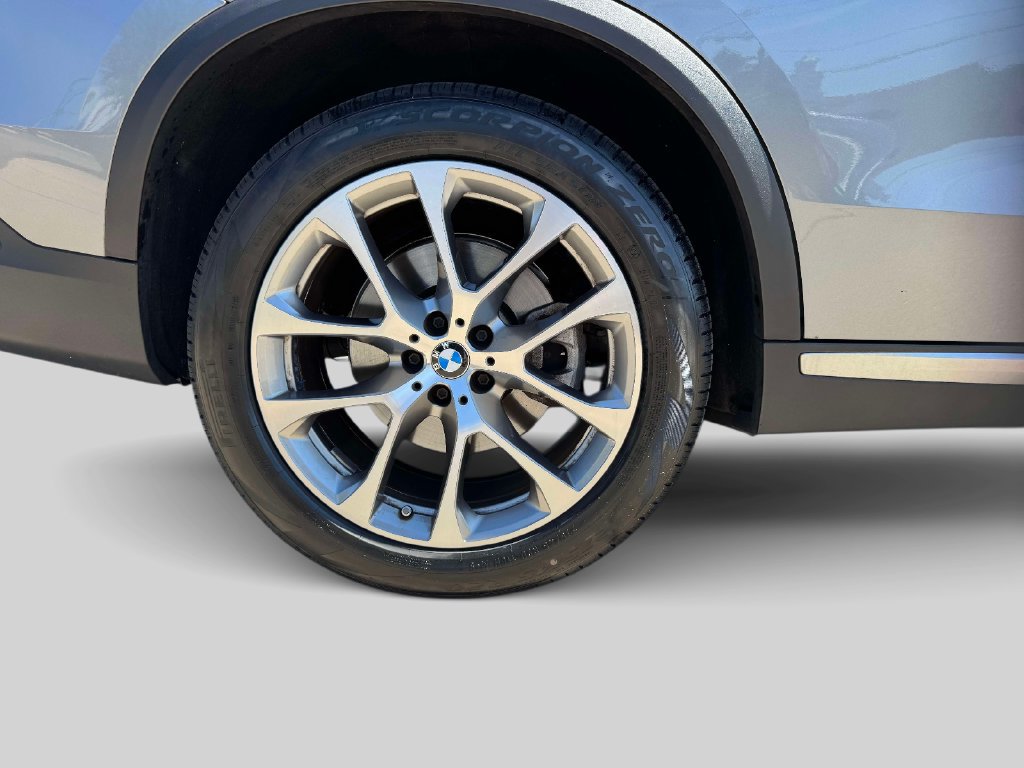 Certified 2024 BMW X5 xDrive40i AWD/4WD image 8