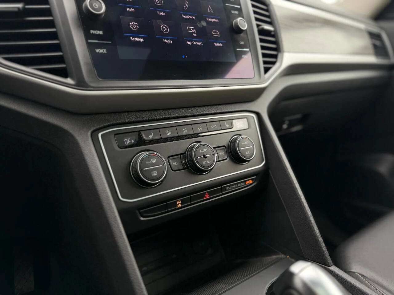 Used 2021 Volkswagen Atlas SE w/ Panoramic Sunroof Package AWD/4WD image 35