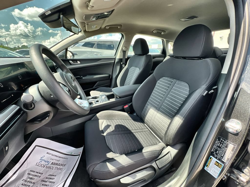New 2026 Kia K5 LXS FWD image 11