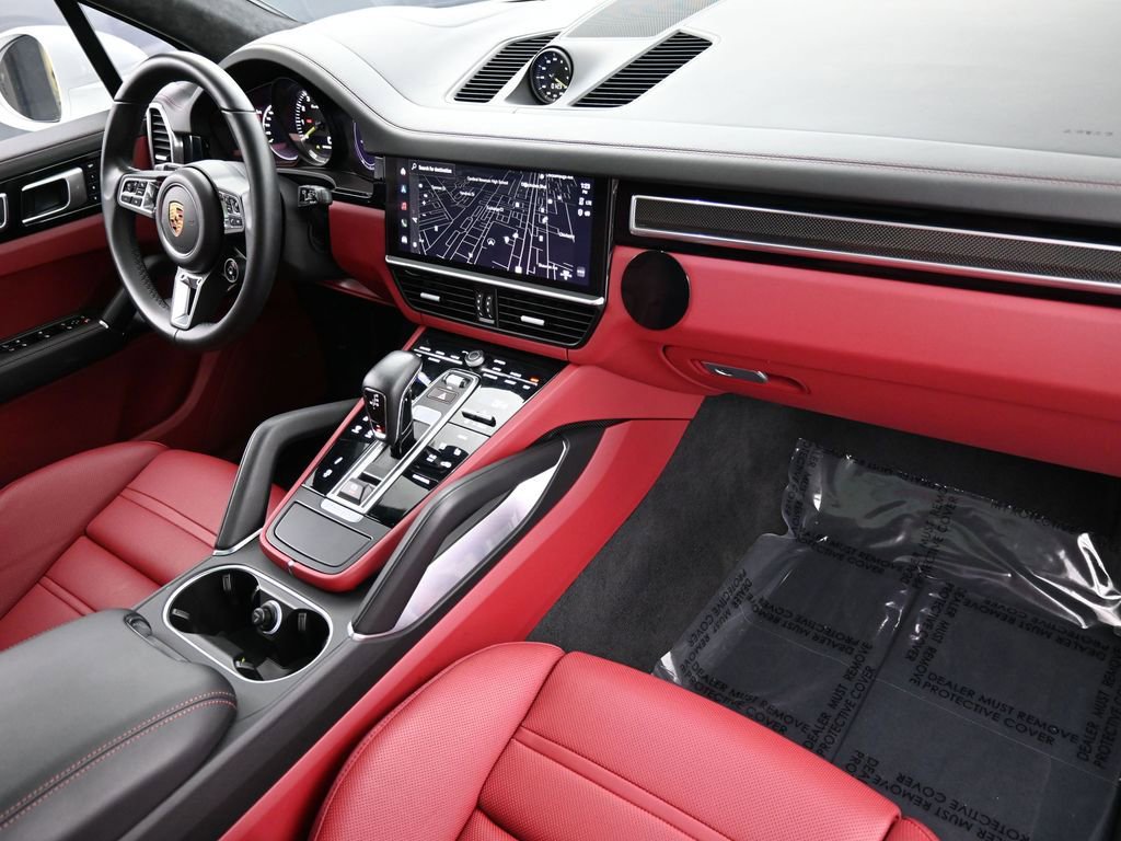Certified 2022 Porsche Cayenne Turbo S image 34
