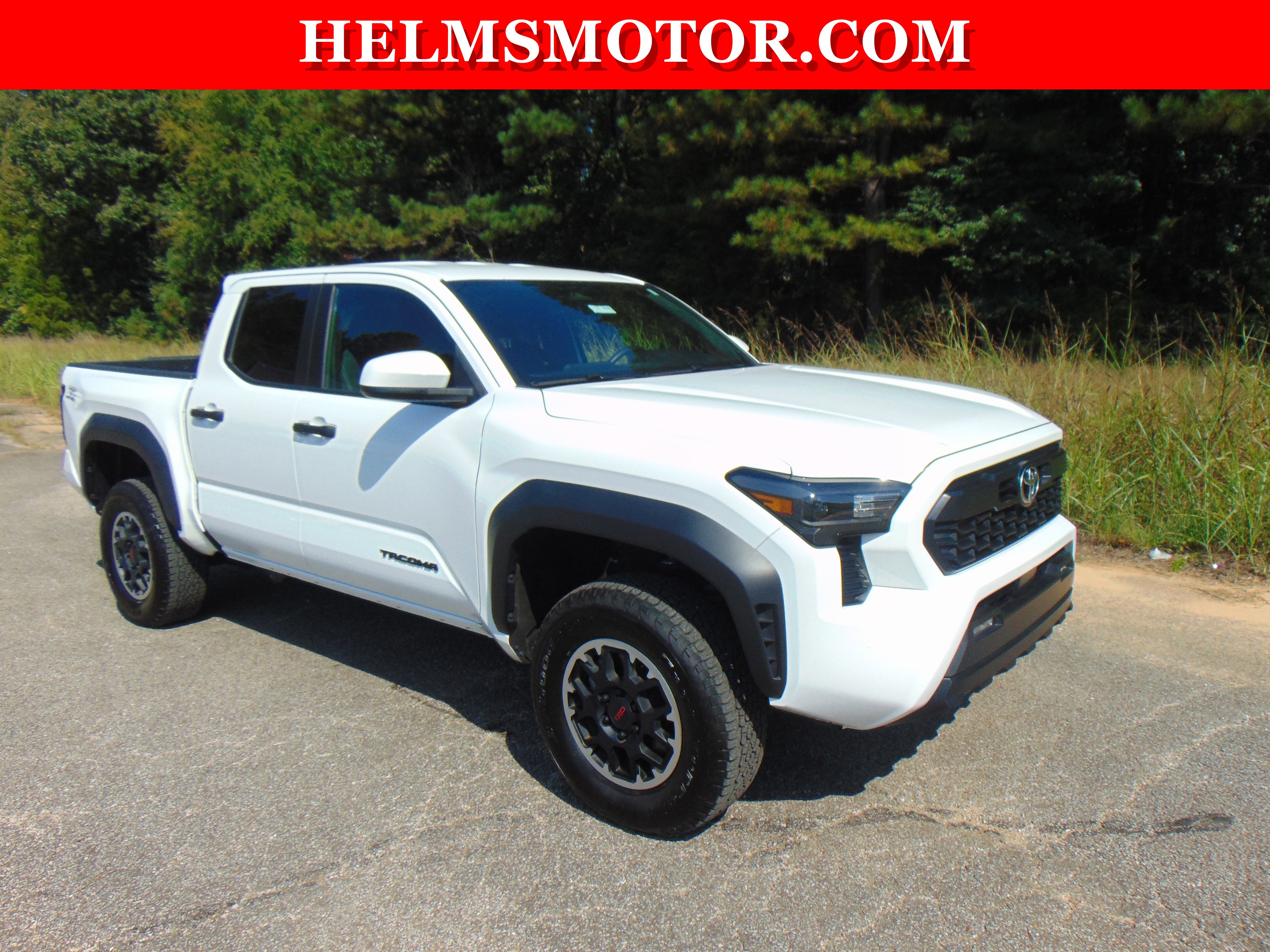 Used 2024 Toyota Tacoma TRD Off-Road image 11