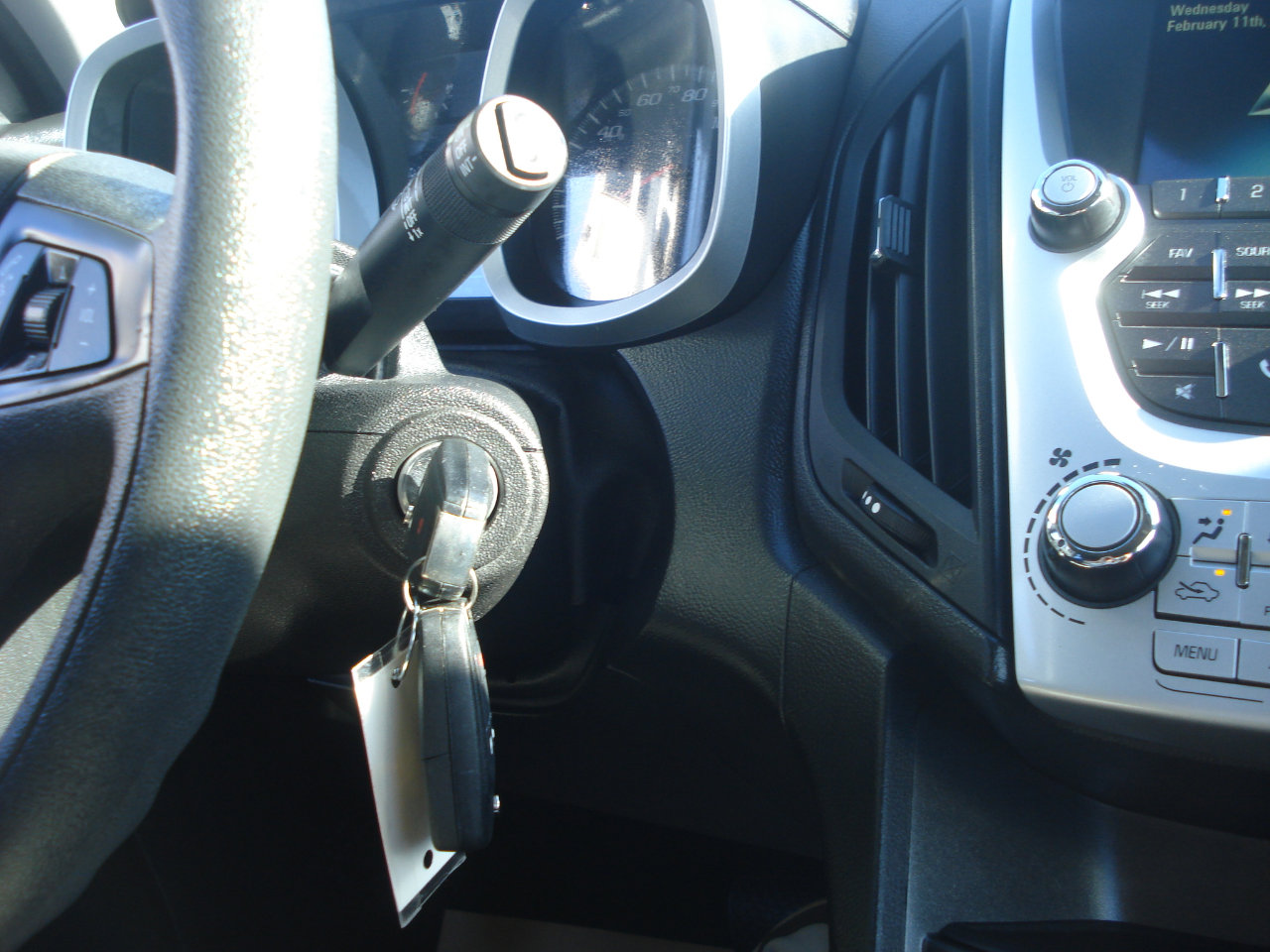 Used 2017 Chevrolet Equinox LS image 25