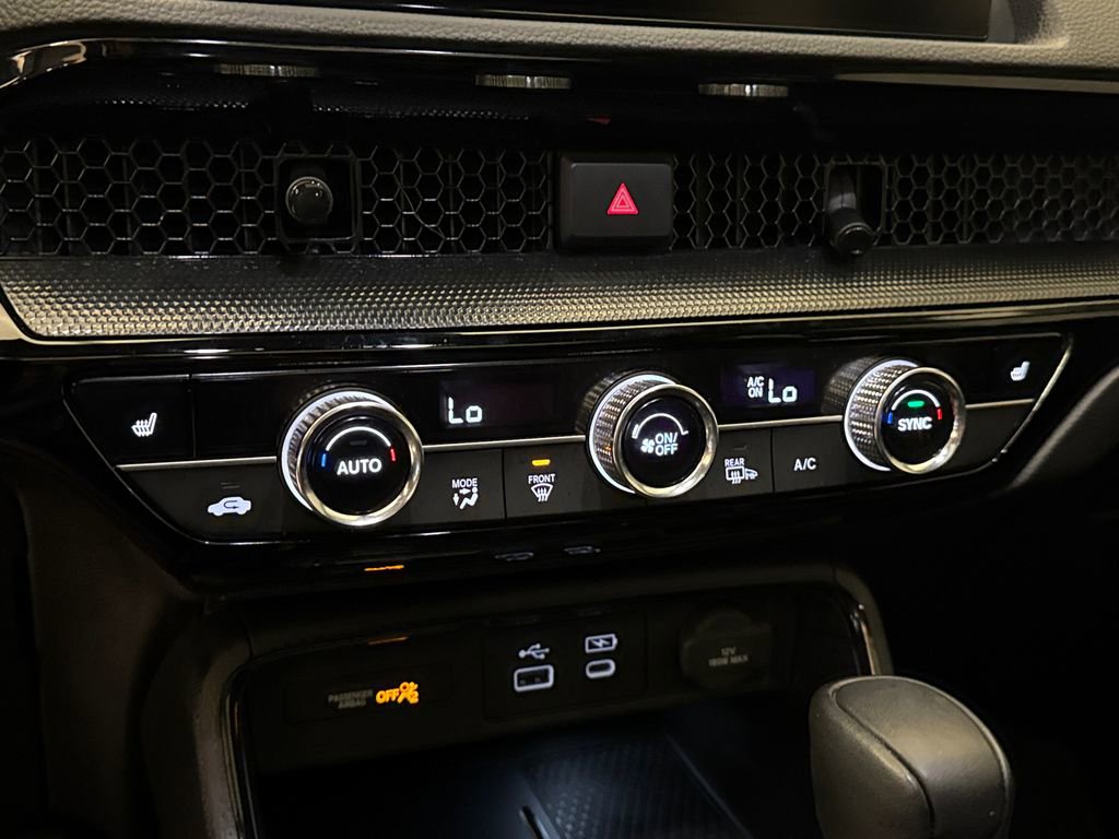 Used 2024 Honda CR-V Sport Touring image 27