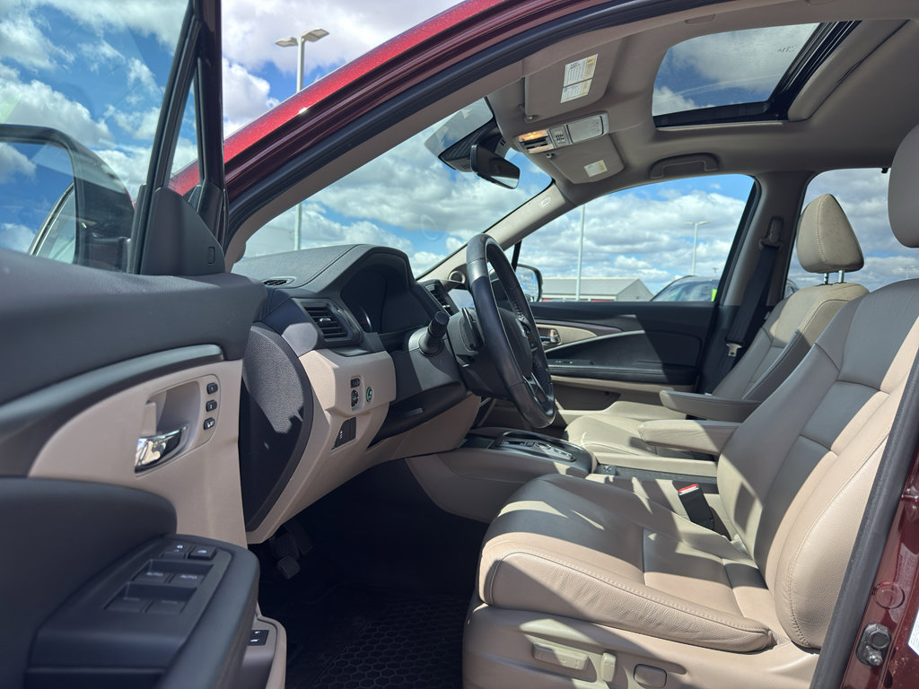 Used 2022 Honda Pilot Special Edition image 11