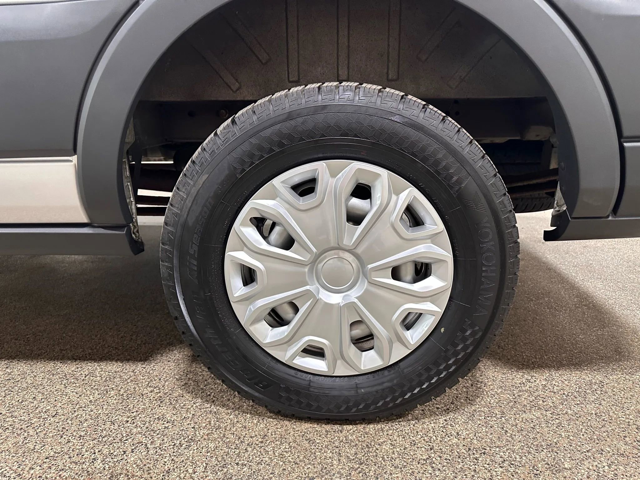 Used 2015 Ford Transit 350 148 Medium Roof image 58