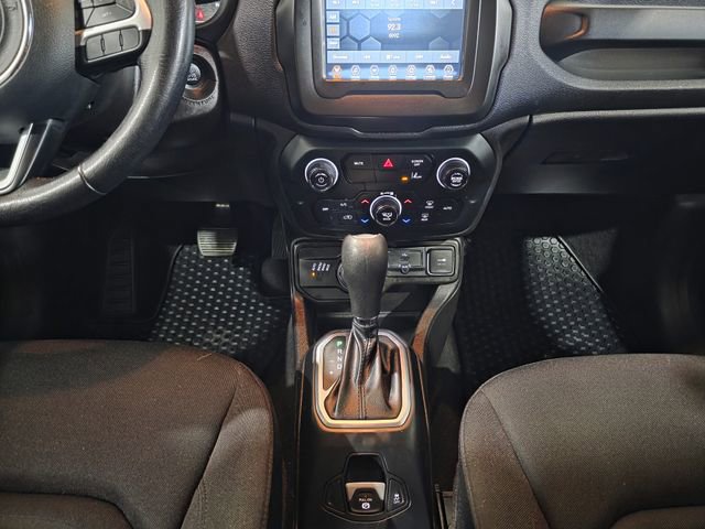 Used 2021 Jeep Renegade Latitude w/ Convenience Group AWD/4WD image 20
