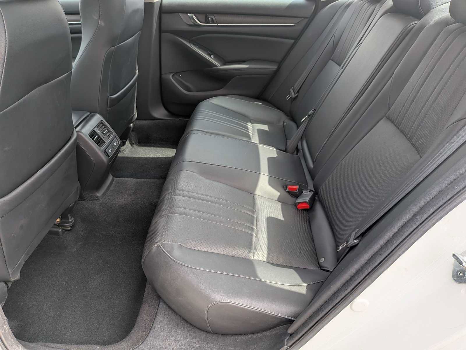 Used 2021 Honda Accord Touring image 20