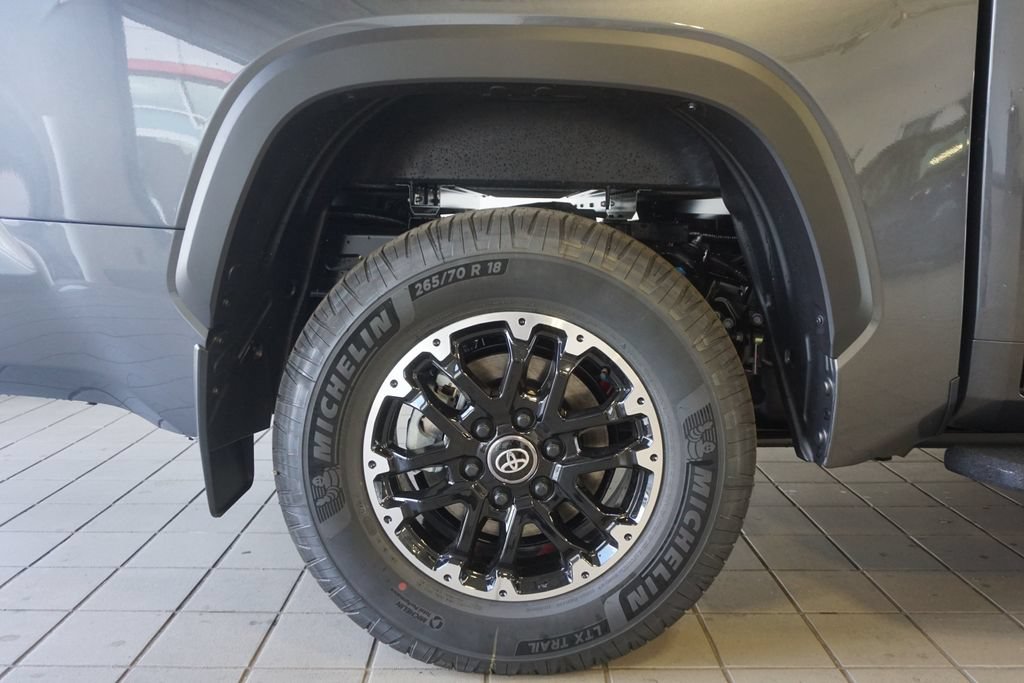 New 2026 Toyota Tundra SR5 AWD/4WD image 32
