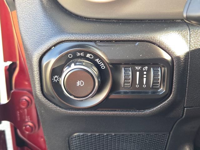 Used 2021 Jeep Wrangler Unlimited Sport image 26