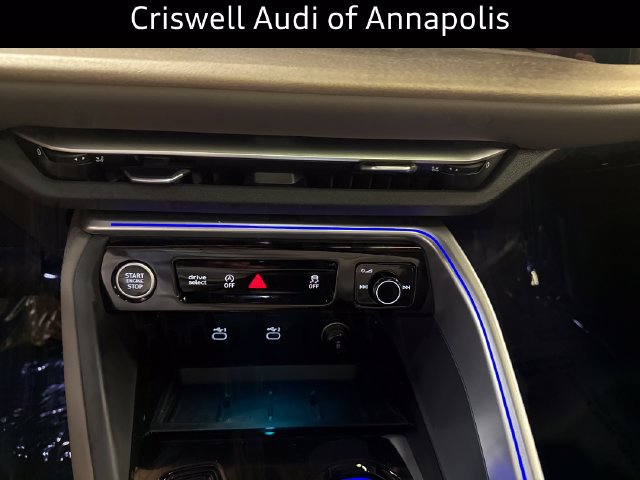Certified 2025 Audi Q5 Premium AWD/4WD image 22