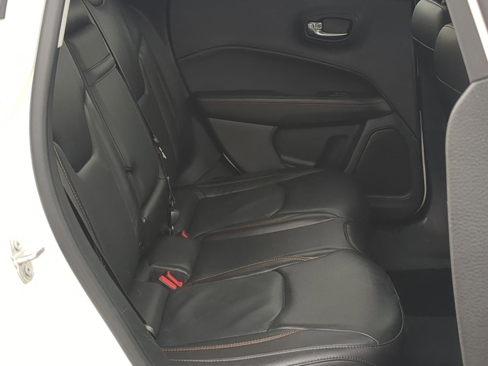 Used 2018 Jeep Compass Limited image 23