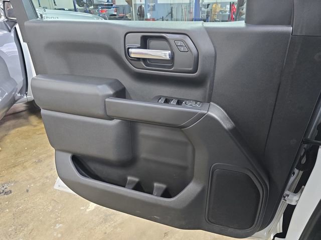 Used 2020 Chevrolet Silverado 1500 Custom w/ Custom Value Package image 25