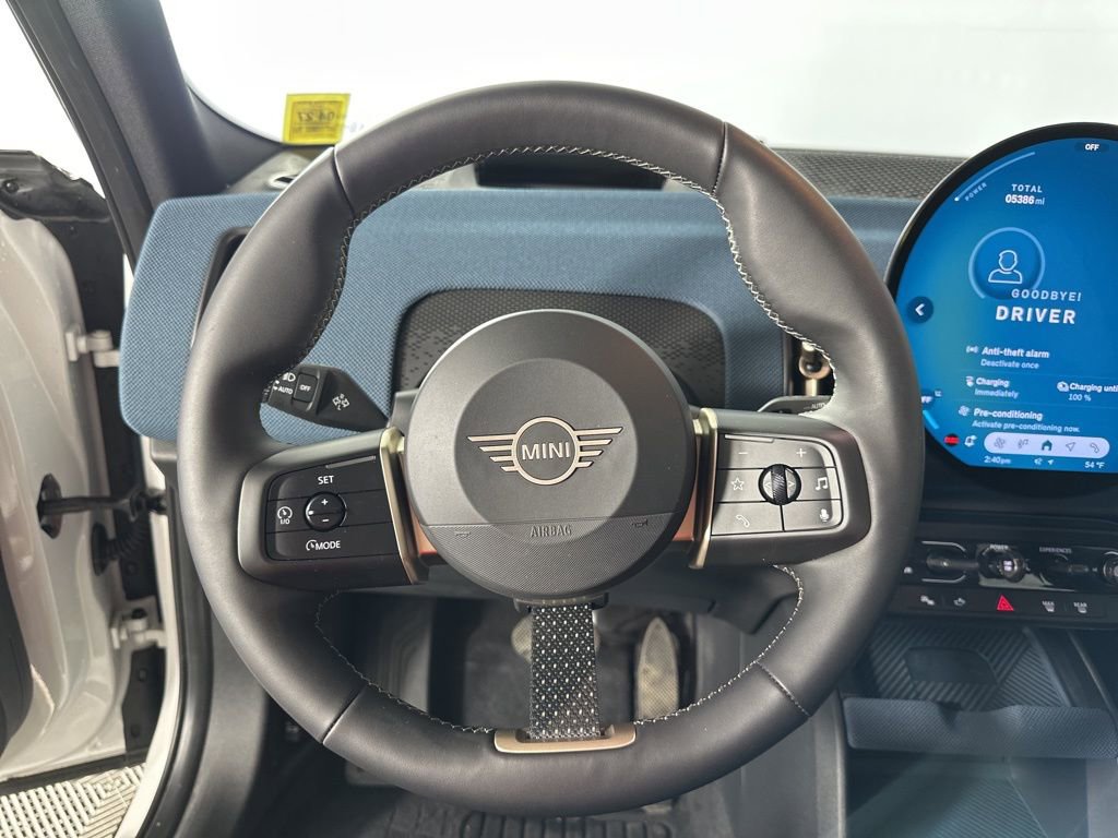 Certified 2025 MINI Cooper Countryman SE AWD/4WD image 12