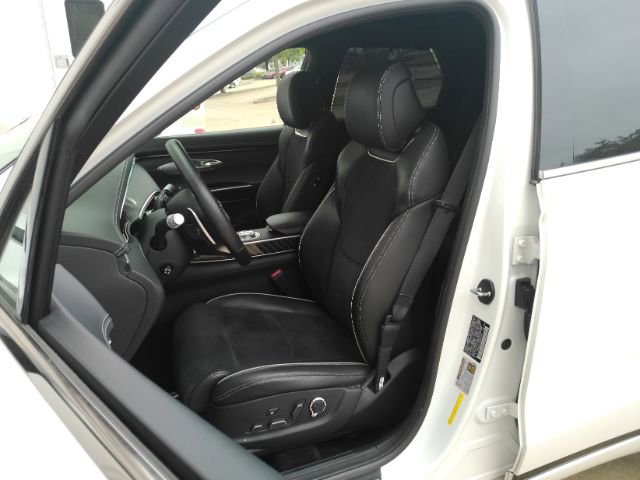 Used 2022 Genesis GV70 3.5T Sport w/ Sport Prestige Package image 6