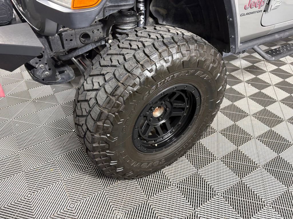Used 2020 Jeep Gladiator Rubicon image 9