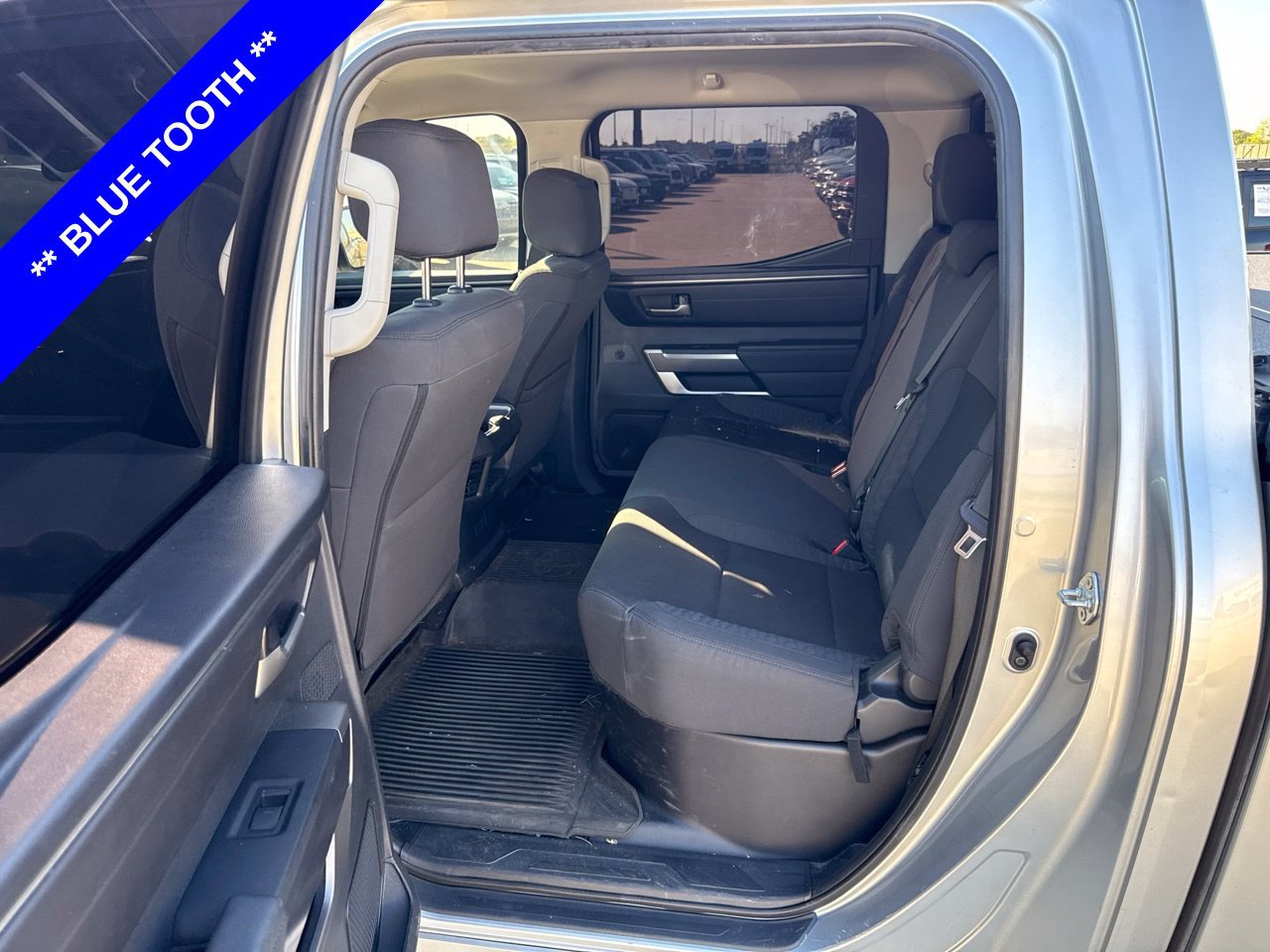 Used 2022 Toyota Tundra SR5 AWD/4WD image 6