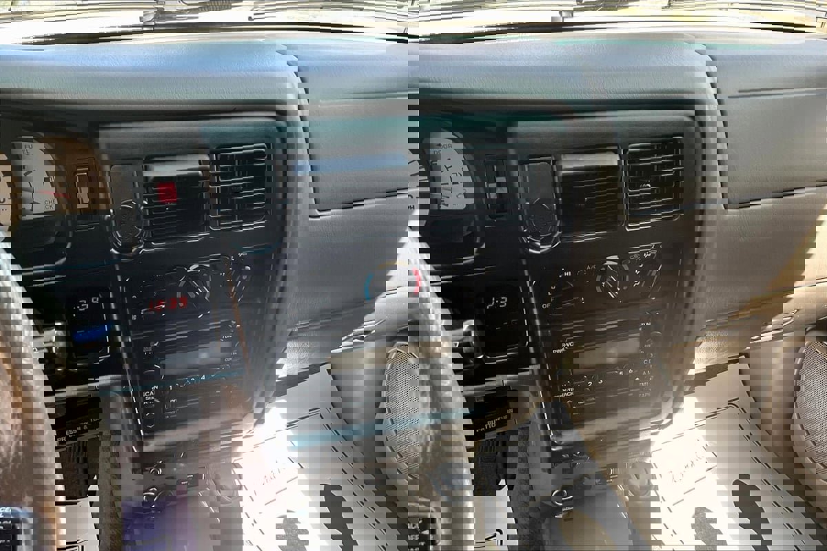 Used 2003 Toyota Tacoma PreRunner RWD image 10