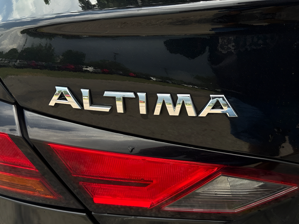 Used 2020 Nissan Altima 2.5 S FWD image 29