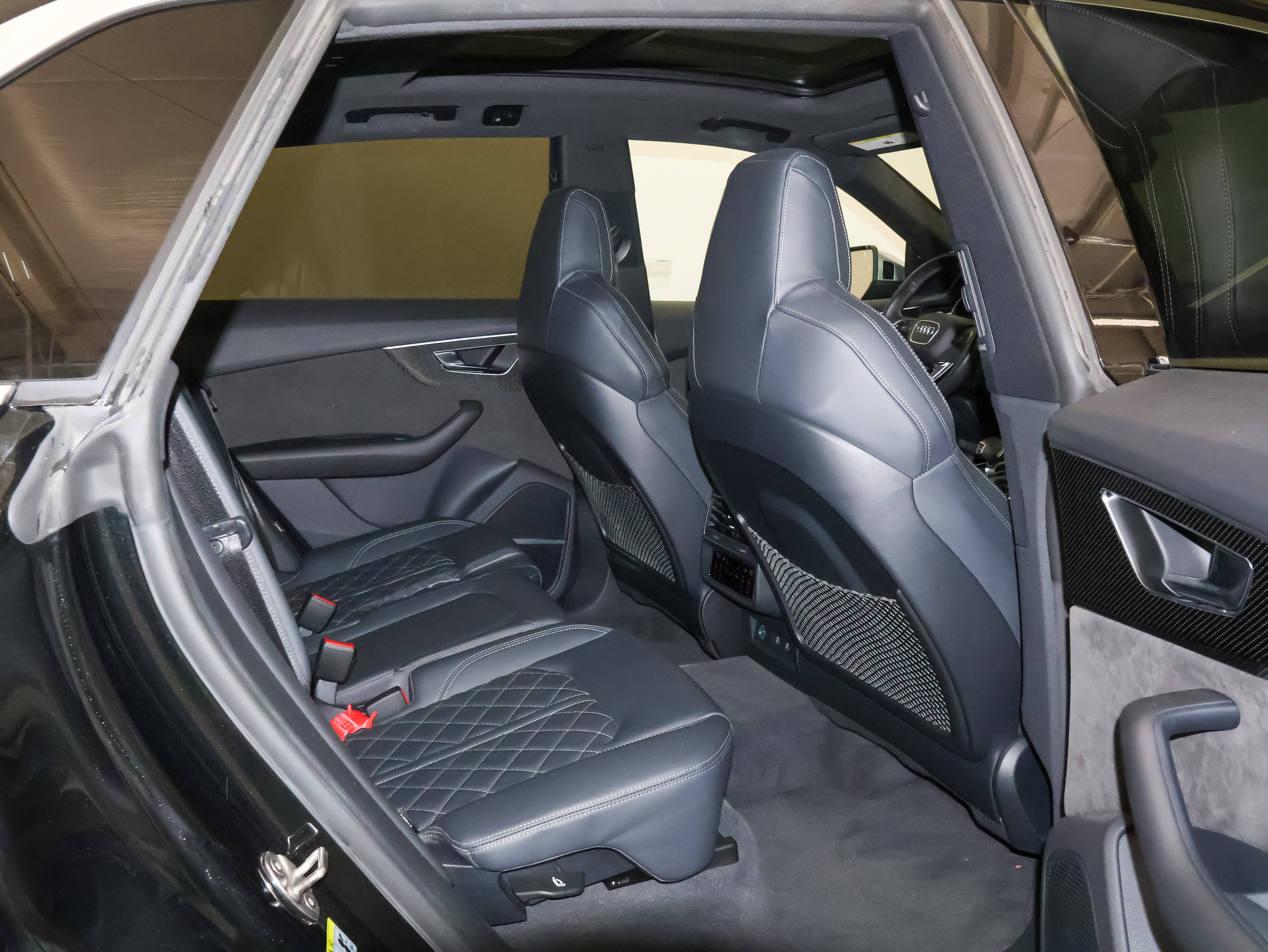 Used 2022 Audi SQ8 Premium Plus AWD/4WD image 59