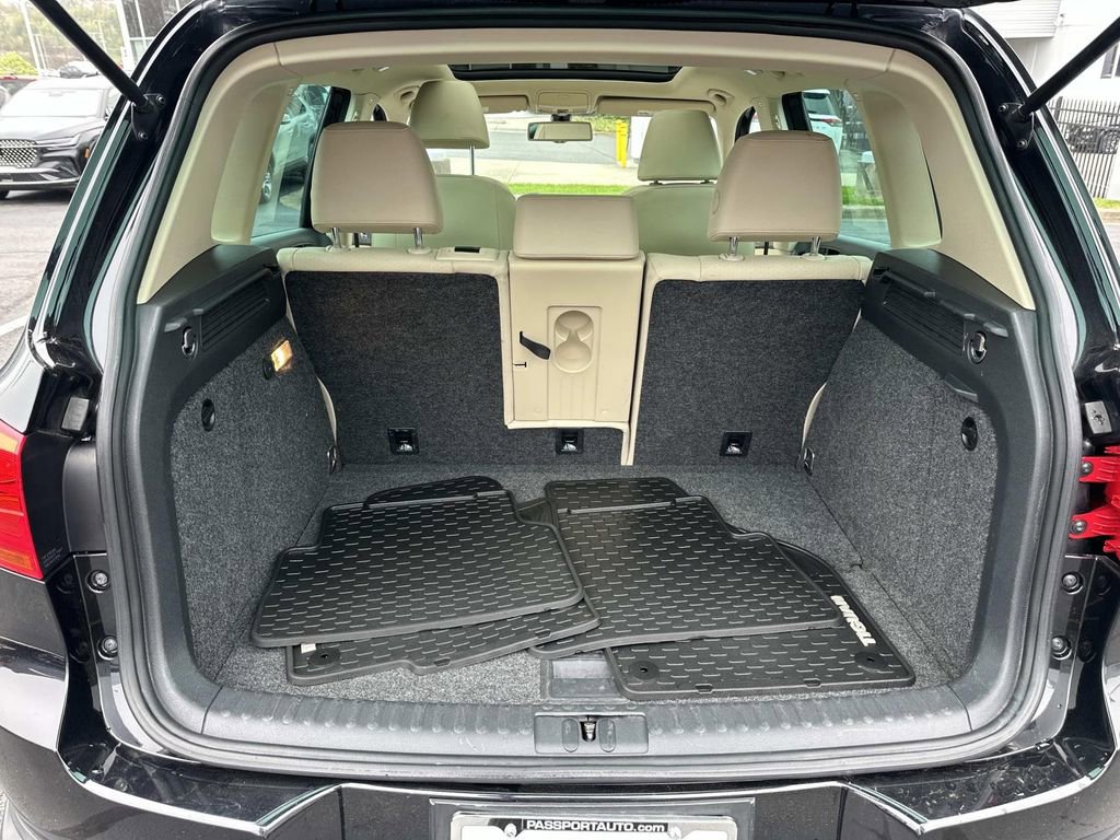 Used 2016 Volkswagen Tiguan SE image 30