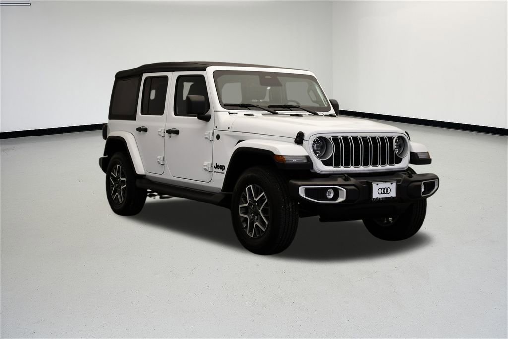 Used 2025 Jeep Wrangler Sahara image 7
