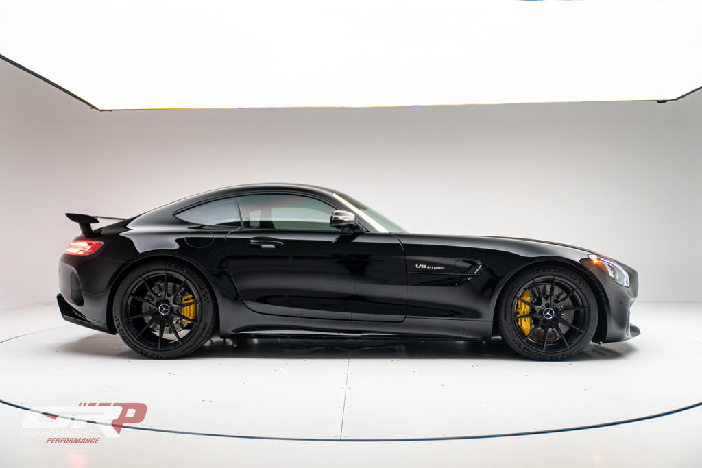 Used 2018 Mercedes-Benz AMG GT R image 2