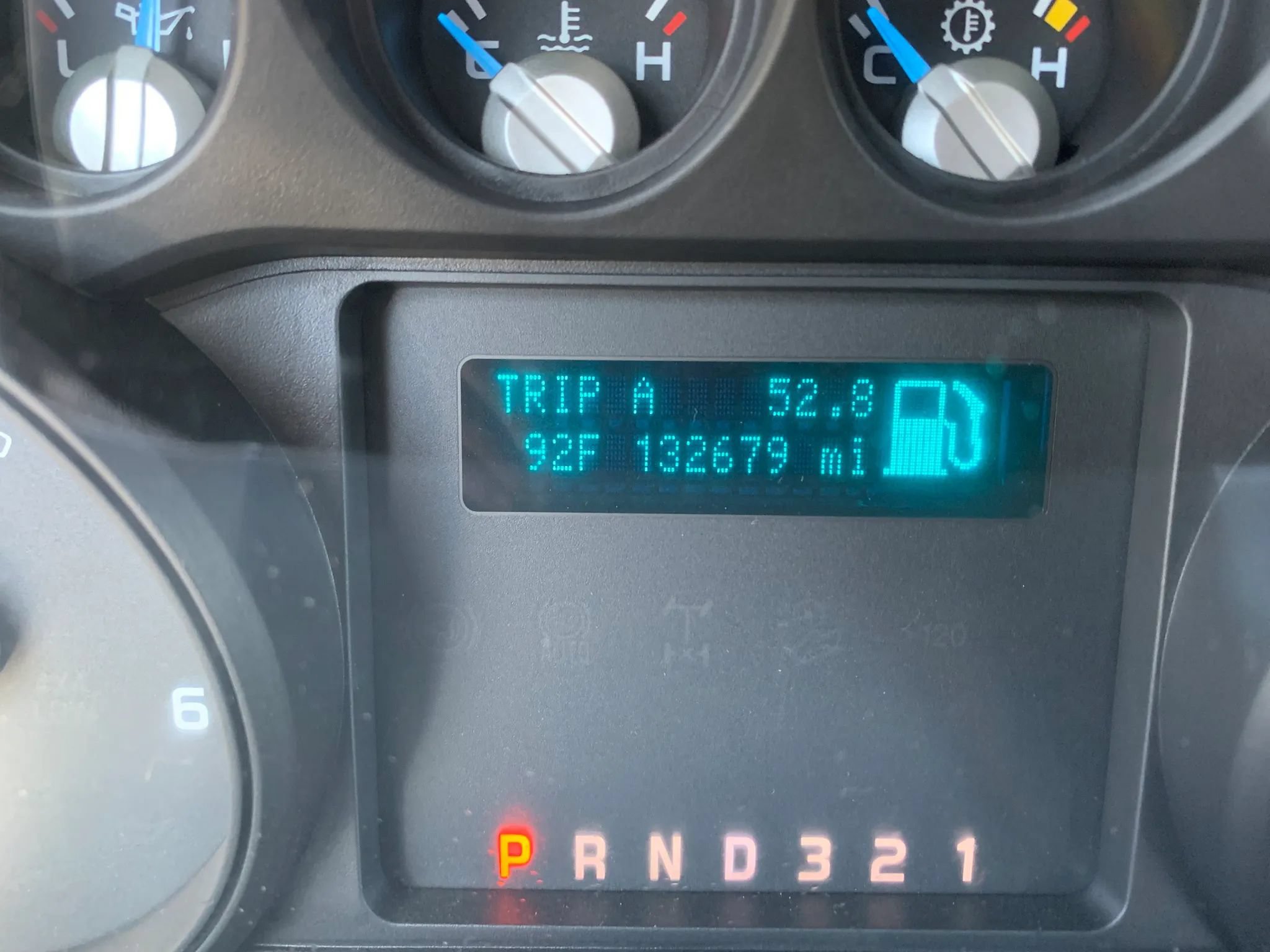 Used 2015 Ford F550 4x4 Regular Cab Super Duty image 13