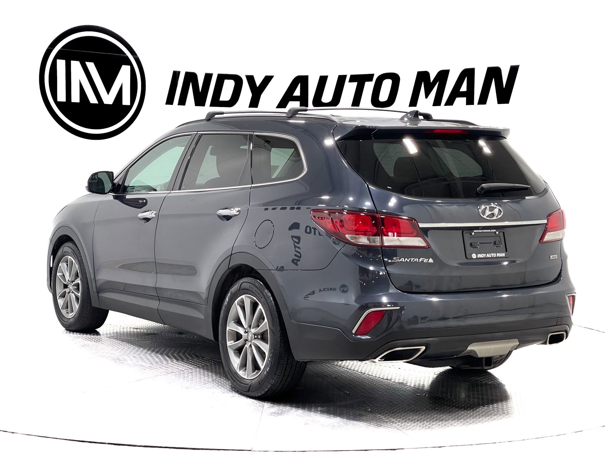 Used 2017 Hyundai Santa Fe SE w/ Cargo Package AWD/4WD image 6