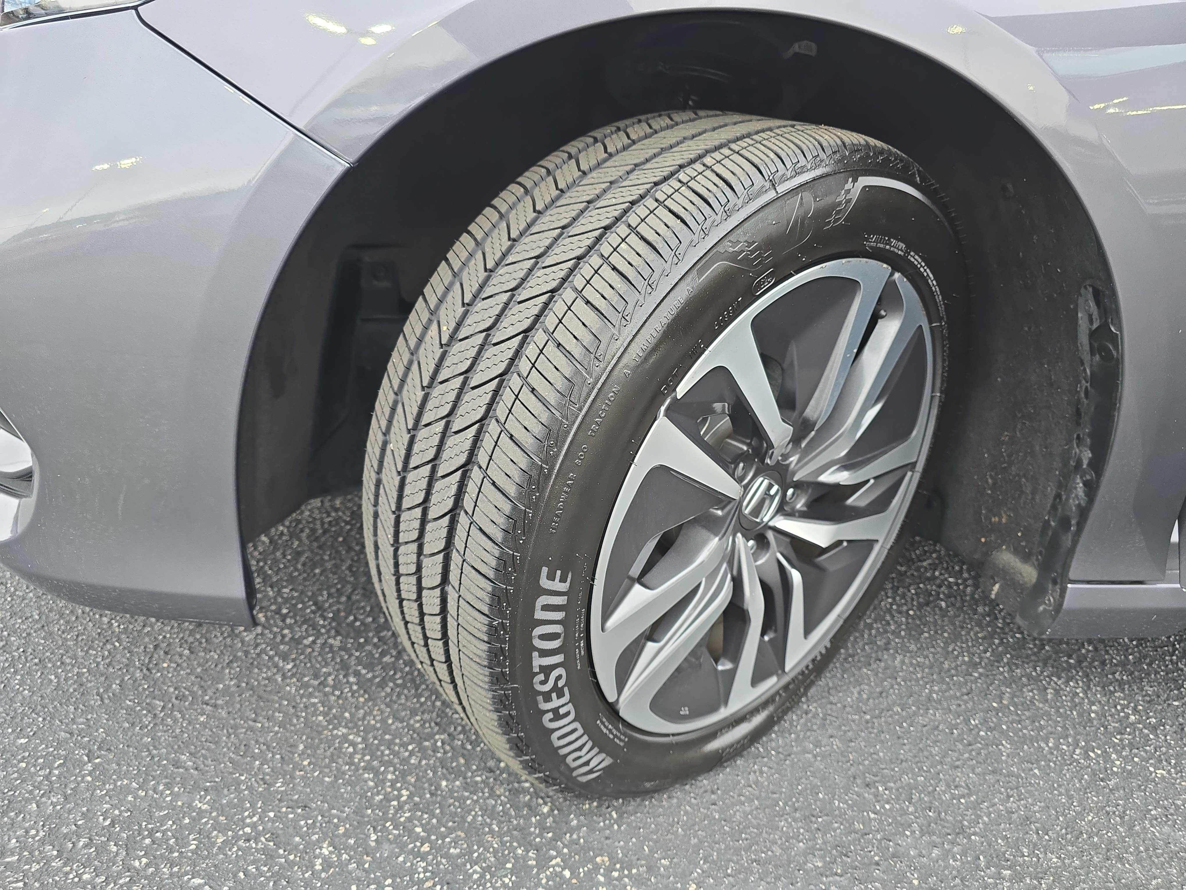 Used 2020 Honda Accord Touring image 30