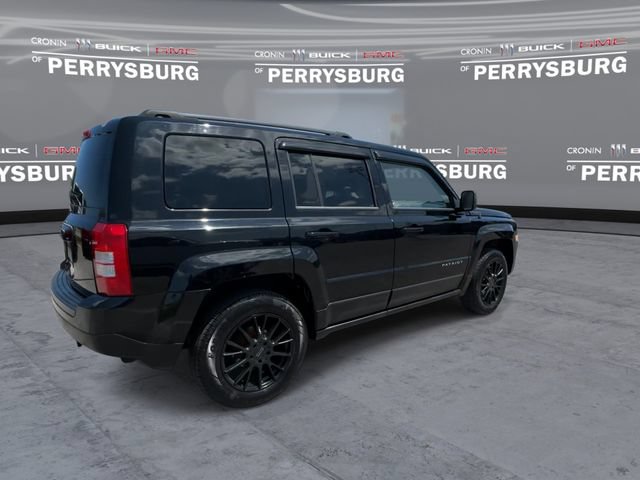 Used 2014 Jeep Patriot Sport AWD/4WD image 8