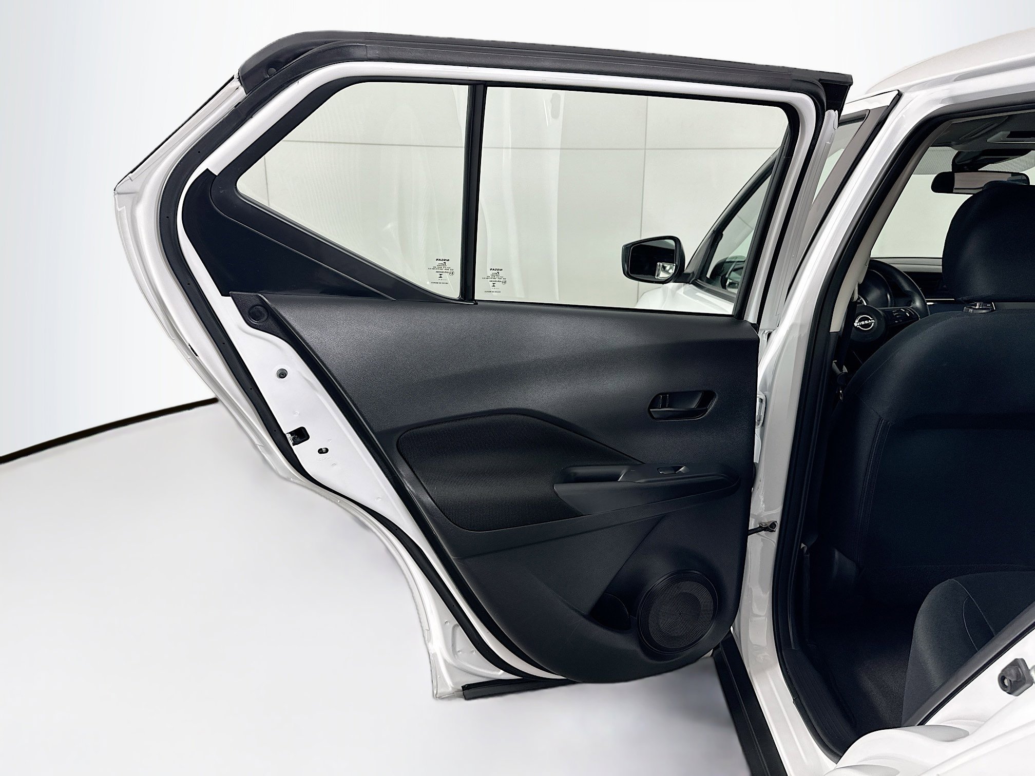 Used 2024 Nissan Kicks S image 24
